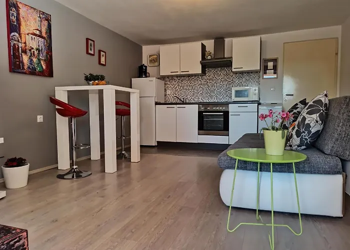 Apartman Nola